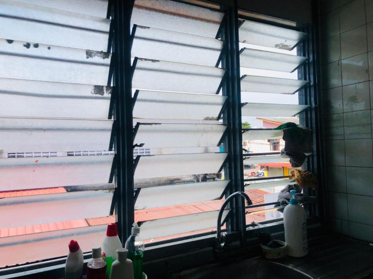 而连突 绿叶宾馆酒店 外观 照片
